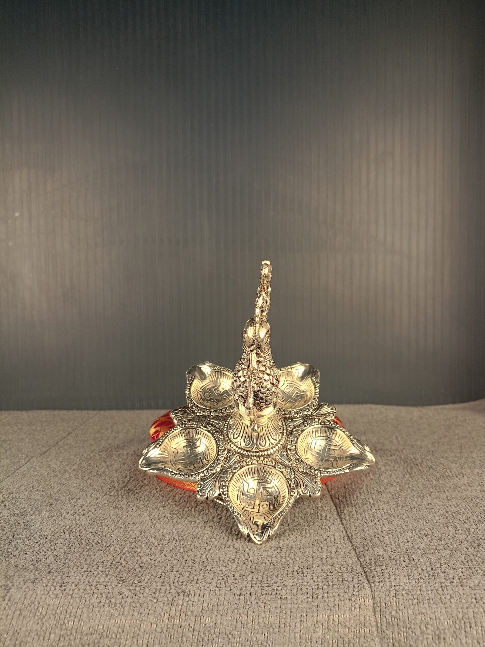 Peacock Lamp – Premium Traditional Decorative Diya for Home & Pooja Décor